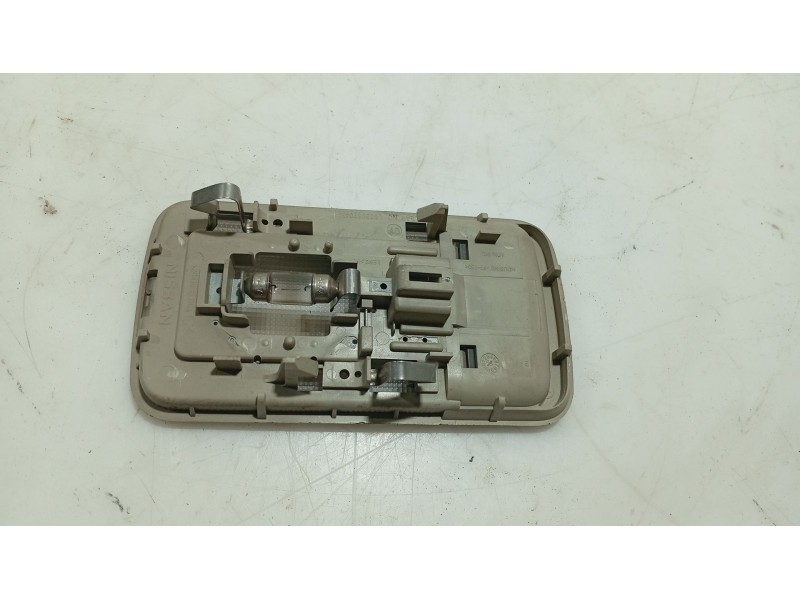 Recambio de luz interior para nissan tiida hatchback (c11) 1.5 dci referencia OEM IAM   