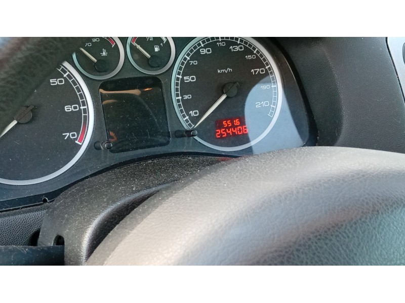 peugeot 307 (3a/c) del año 2002