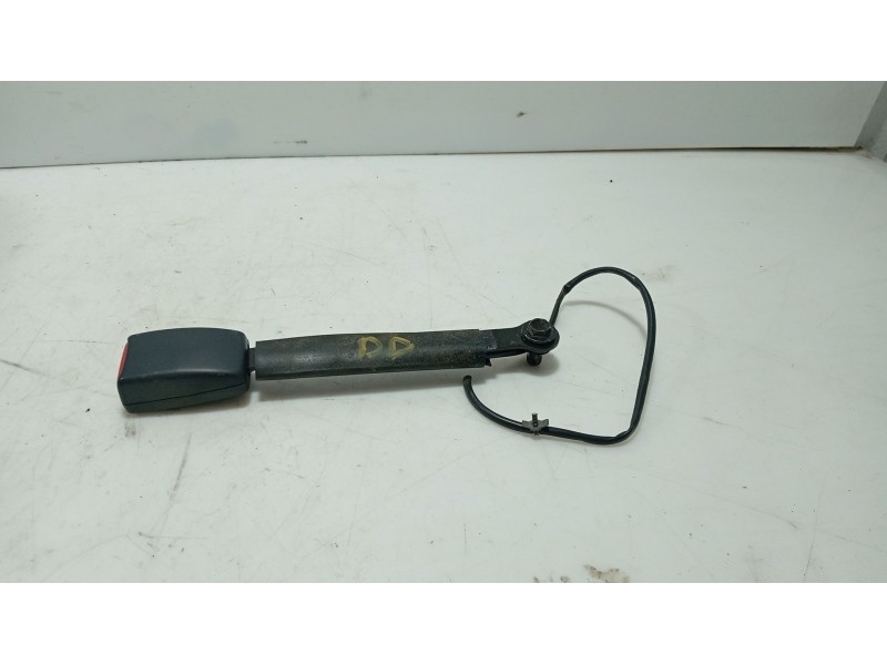 Recambio de anclaje cinturon delantero derecho para nissan tiida hatchback (c11) 1.5 dci referencia OEM IAM   