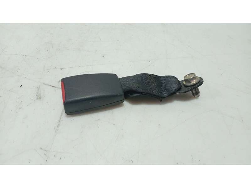Recambio de anclaje cinturon trasero izquierdo para nissan tiida hatchback (c11) 1.5 dci referencia OEM IAM   