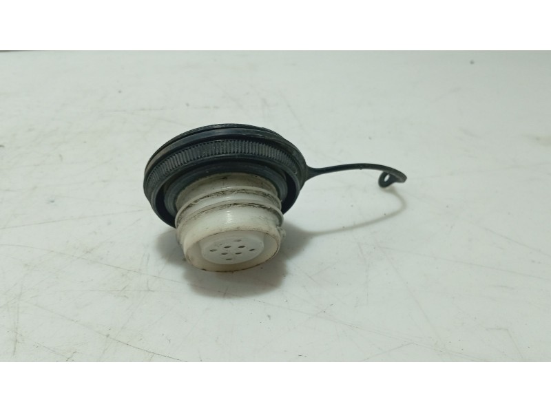 Recambio de tapon combustible para nissan tiida hatchback (c11) 1.5 dci referencia OEM IAM 1725179974  