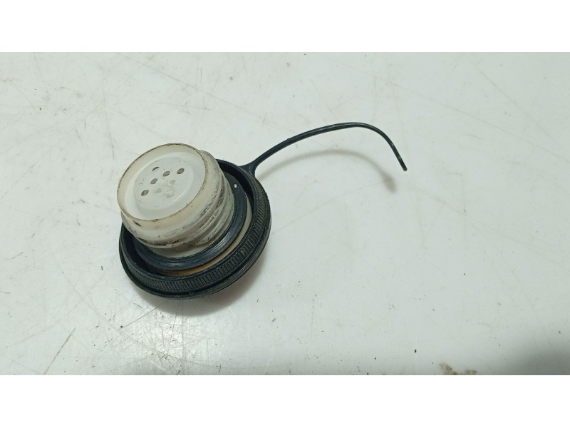 Recambio de tapon combustible para nissan tiida hatchback (c11) 1.5 dci referencia OEM IAM 1725179974  