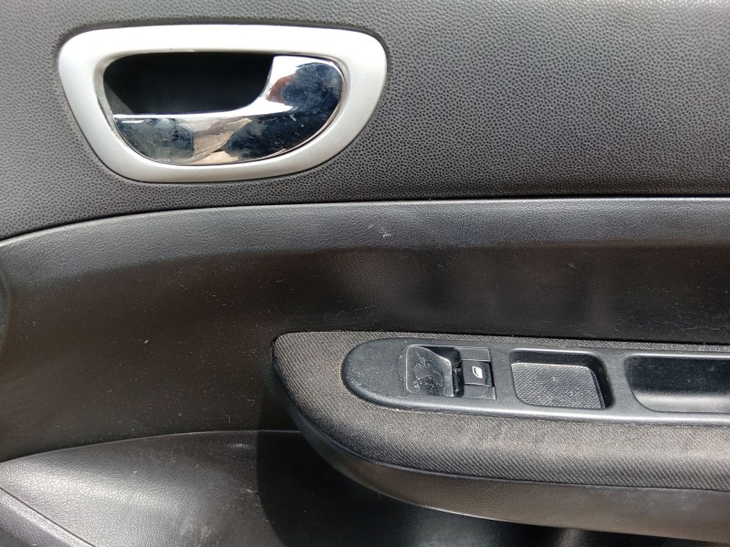peugeot 307 sw (3h) del año 2005