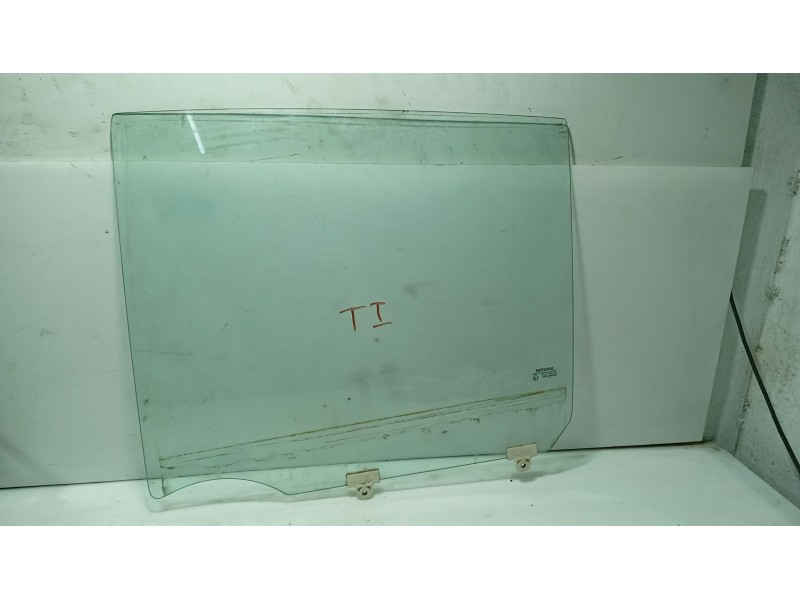 Recambio de luna trasera izquierda para nissan tiida hatchback (c11) 1.5 dci referencia OEM IAM 82301EL000  