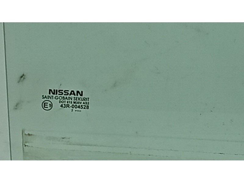 Recambio de luna trasera derecha para nissan tiida hatchback (c11) 1.5 dci referencia OEM IAM 82300EL000  