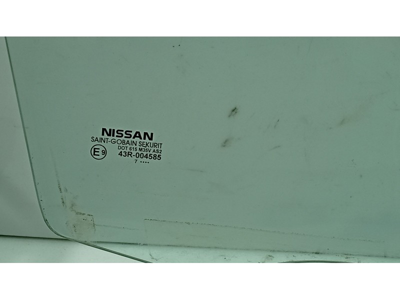 Recambio de luna delantera derecha para nissan tiida hatchback (c11) 1.5 dci referencia OEM IAM 80300EL000  