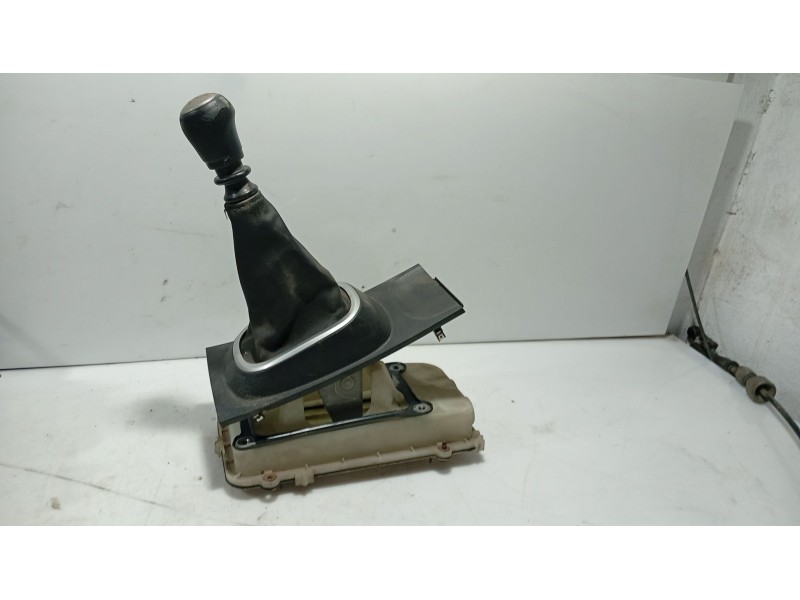 Recambio de palanca cambio para nissan tiida hatchback (c11) 1.5 dci referencia OEM IAM   