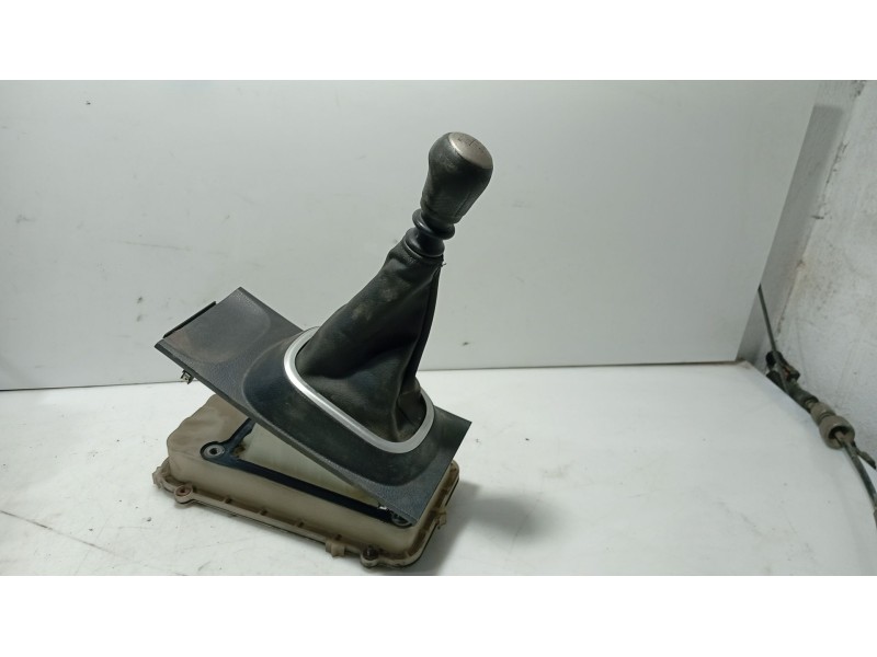Recambio de palanca cambio para nissan tiida hatchback (c11) 1.5 dci referencia OEM IAM   