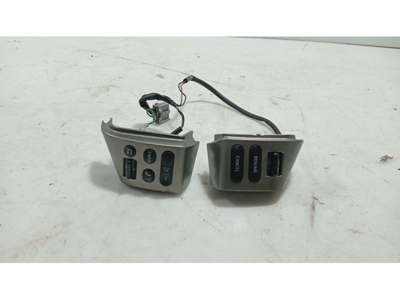 Recambio de mando volante para nissan tiida hatchback (c11) 1.5 dci referencia OEM IAM   