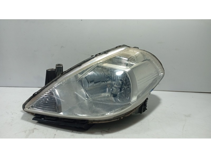 Recambio de faro izquierdo para nissan tiida hatchback (c11) 1.5 dci referencia OEM IAM 26060EM00A  