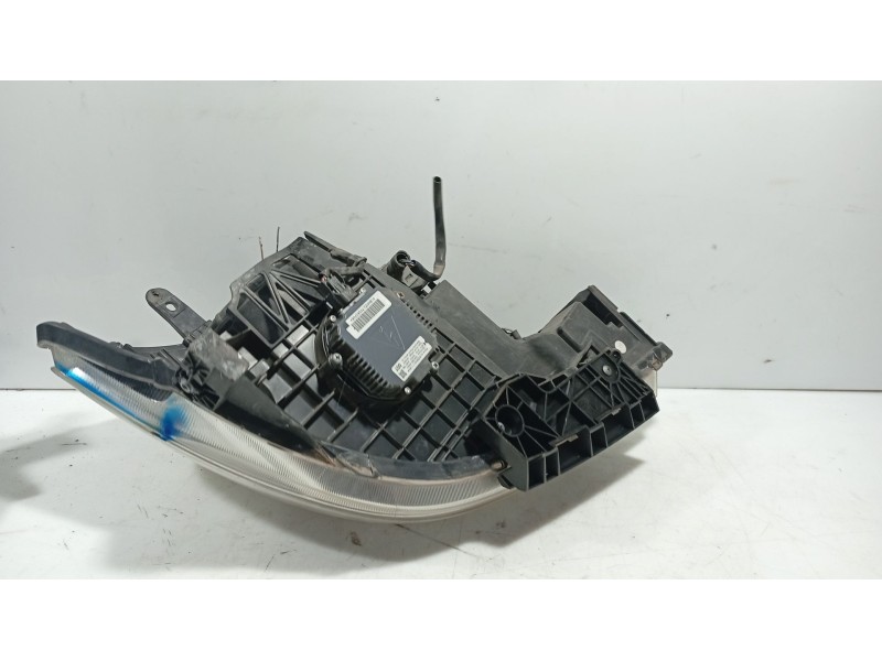 Recambio de faro izquierdo para nissan tiida hatchback (c11) 1.5 dci referencia OEM IAM 26060EM00A  