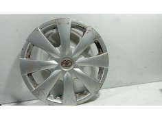 Recambio de tapacubos para toyota auris referencia OEM IAM 4260202310  
