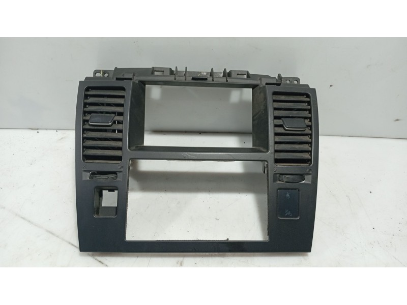 Recambio de moldura para nissan tiida hatchback (c11) 1.5 dci referencia OEM IAM   