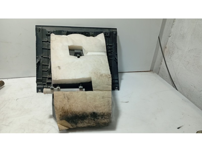 Recambio de guantera para nissan tiida hatchback (c11) 1.5 dci referencia OEM IAM 68520EM02A / 68510EM01A  