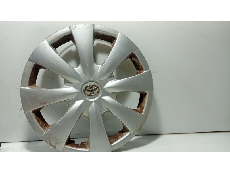 Recambio de tapacubos para toyota auris referencia OEM IAM   