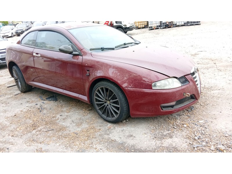 alfa romeo gt (937_) del año 2005