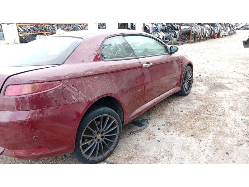 alfa romeo gt (937_) del año 2005