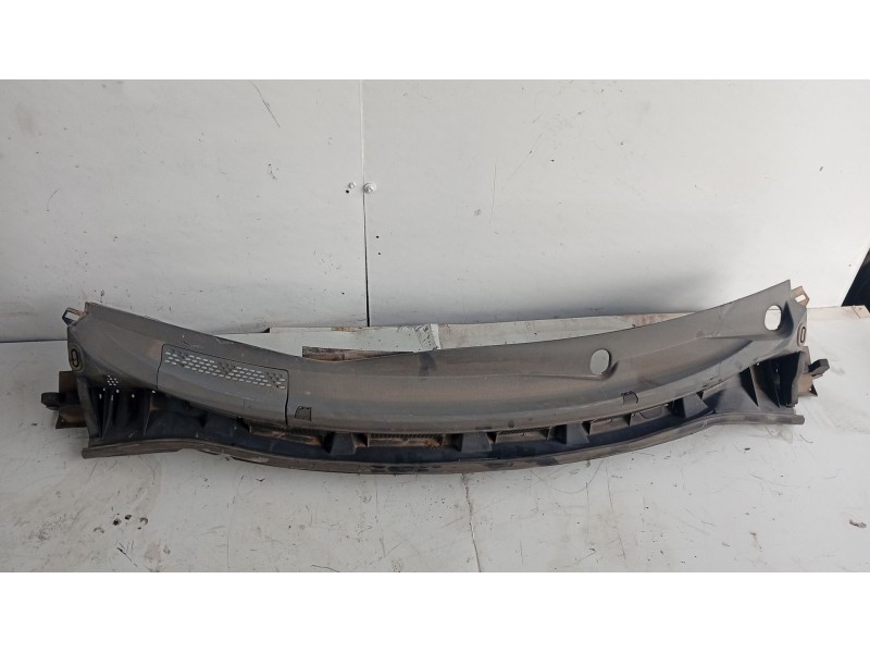 Recambio de moldura para nissan tiida hatchback (c11) 1.5 dci referencia OEM IAM   