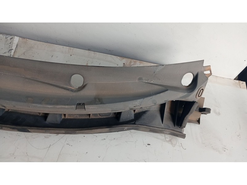 Recambio de moldura para nissan tiida hatchback (c11) 1.5 dci referencia OEM IAM   