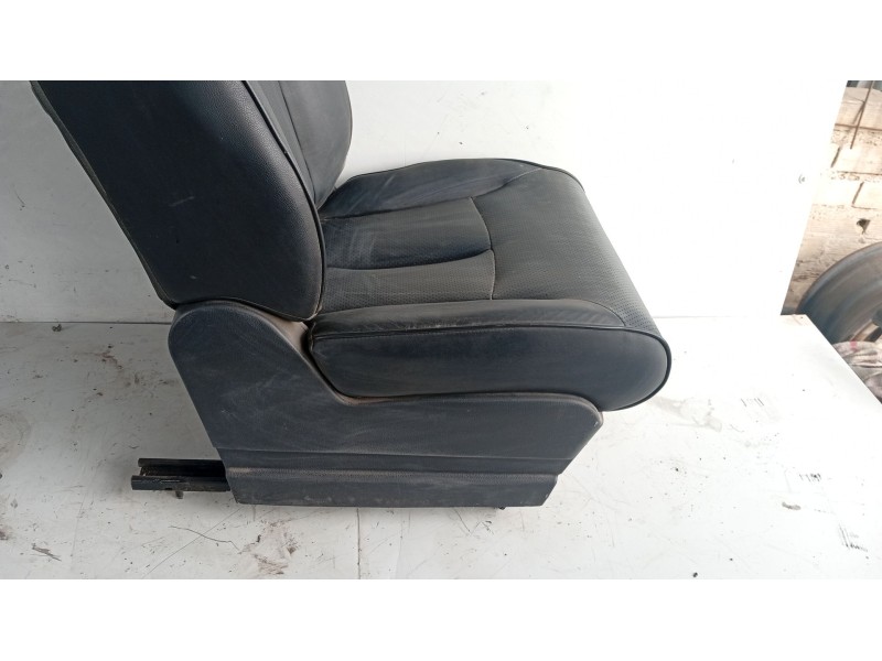 Recambio de asiento delantero izquierdo para nissan tiida hatchback (c11) 1.5 dci referencia OEM IAM   