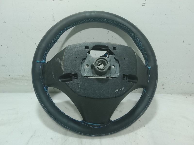 Recambio de volante para hyundai i30 (fd) 1.6 crdi referencia OEM IAM   