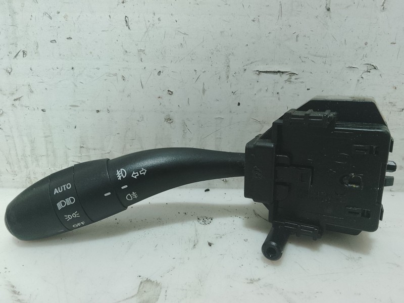 Recambio de mando intermitentes para hyundai i30 (fd) 1.6 crdi referencia OEM IAM   