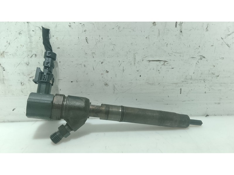 Recambio de inyector para hyundai i30 (fd) 1.6 crdi referencia OEM IAM 338002A400  