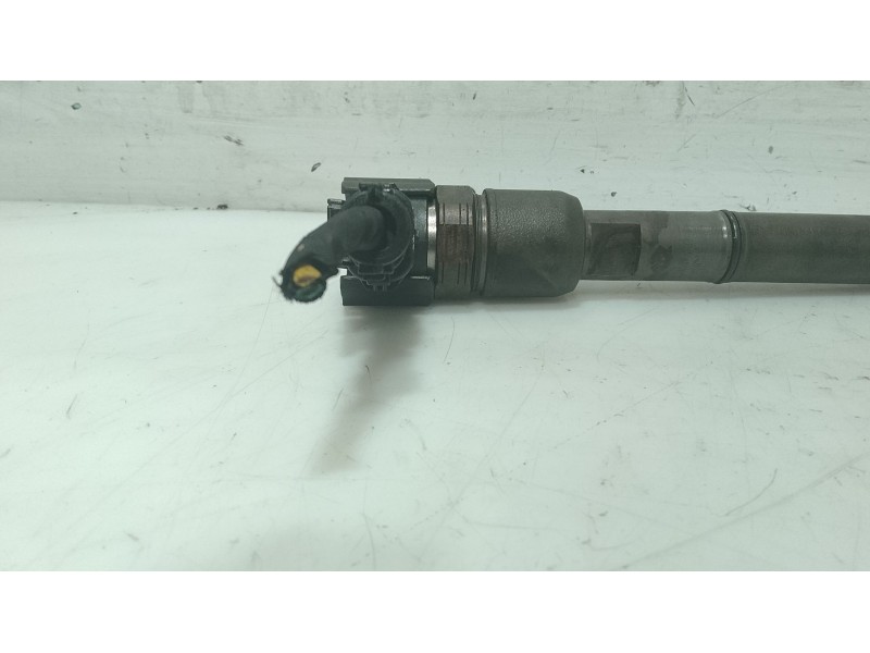 Recambio de inyector para hyundai i30 (fd) 1.6 crdi referencia OEM IAM 338002A400  
