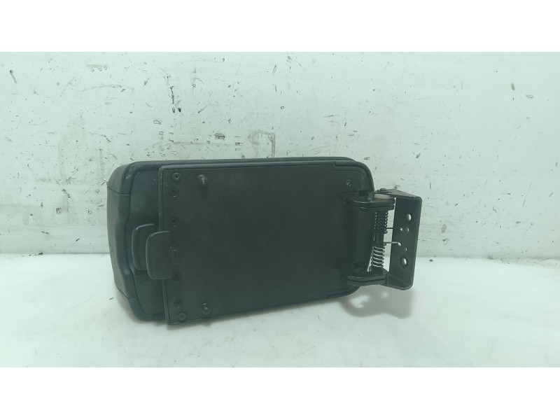 Recambio de apoyabrazos central para hyundai i30 (fd) 1.6 crdi referencia OEM IAM   