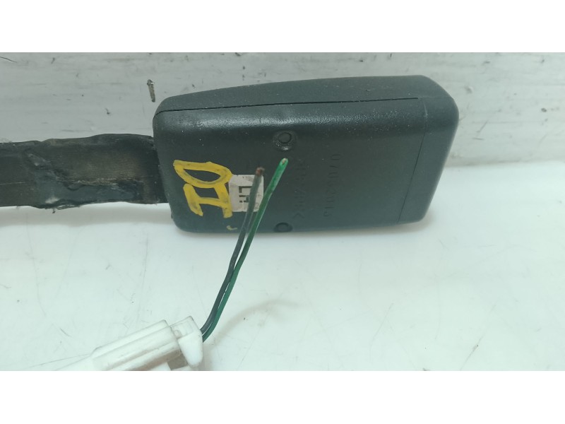 Recambio de anclaje cinturon delantero izquierdo para hyundai i30 (fd) 1.6 crdi referencia OEM IAM   
