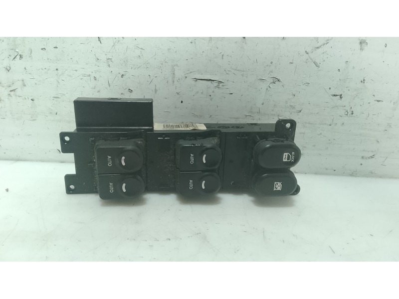 Recambio de mando elevalunas delantero izquierdo para hyundai i30 (fd) 1.6 crdi referencia OEM IAM 935702L010  