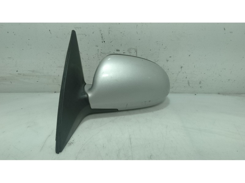 Recambio de retrovisor izquierdo para hyundai i30 (fd) 1.6 crdi referencia OEM IAM   