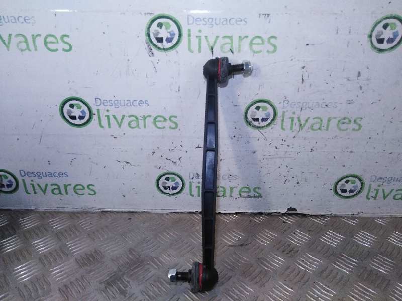 Recambio de bieleta estabilizadora delantera derecha para  referencia OEM IAM TC879  
