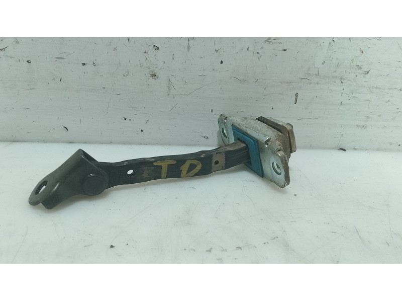 Recambio de retenedor puerta para hyundai i30 (fd) 1.6 crdi referencia OEM IAM   