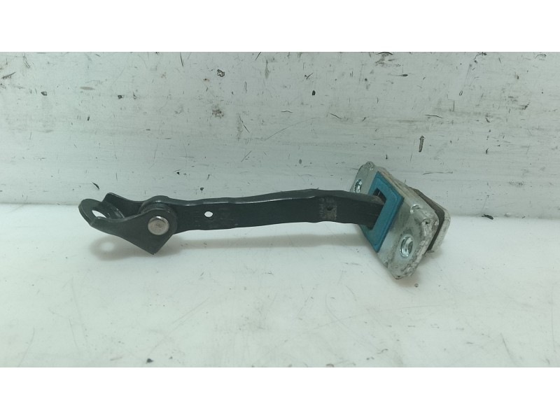 Recambio de retenedor puerta para hyundai i30 (fd) 1.6 crdi referencia OEM IAM   
