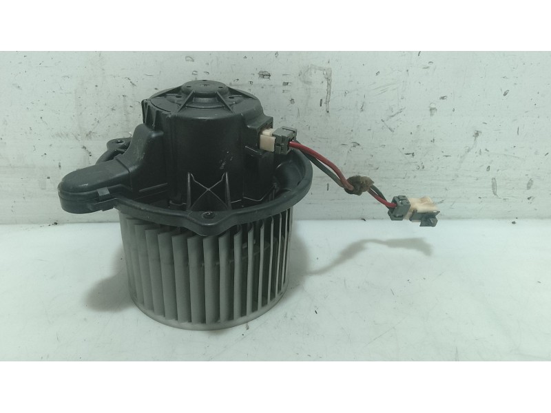 Recambio de ventilador calefaccion para hyundai i30 (fd) 1.6 crdi referencia OEM IAM 971132L000  