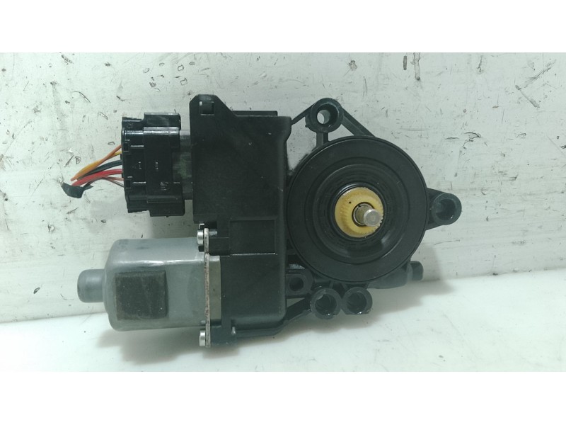 Recambio de motor elevalunas trasero izquierdo para hyundai i30 (fd) 1.6 crdi referencia OEM IAM   