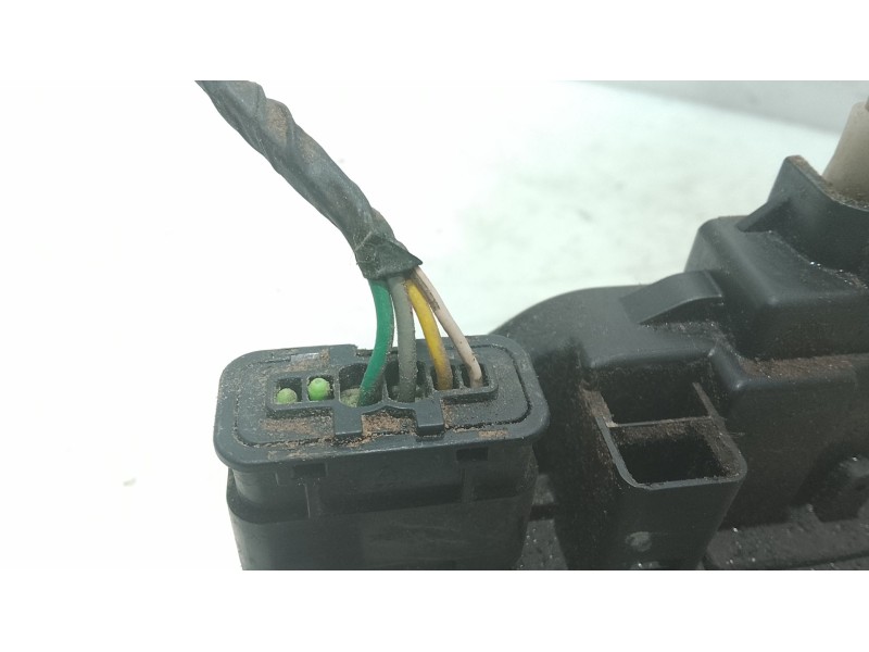 Recambio de cerradura puerta trasera izquierda para hyundai i30 (fd) 1.6 crdi referencia OEM IAM 814102L000  