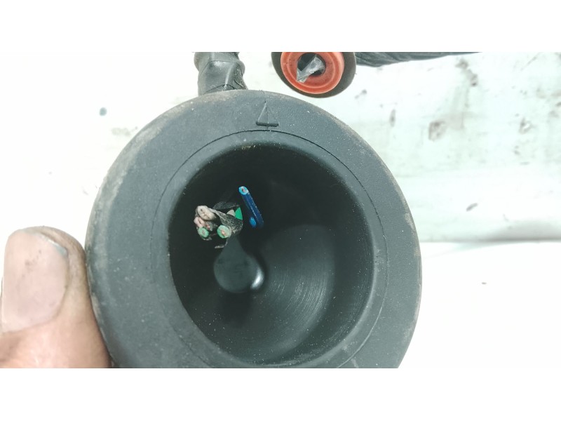 Recambio de cerradura puerta delantera izquierda para hyundai i30 (fd) 1.6 crdi referencia OEM IAM 813102L020  