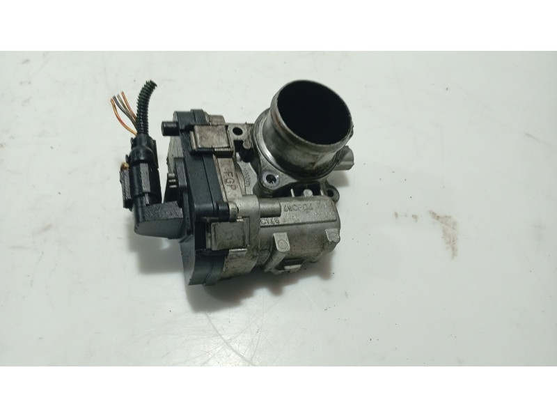 Recambio de caja mariposa para opel vectra c gts (z02) 1.9 cdti (f68) referencia OEM IAM   