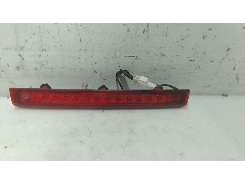 Recambio de luz central de freno para hyundai i30 (fd) 1.6 crdi referencia OEM IAM   