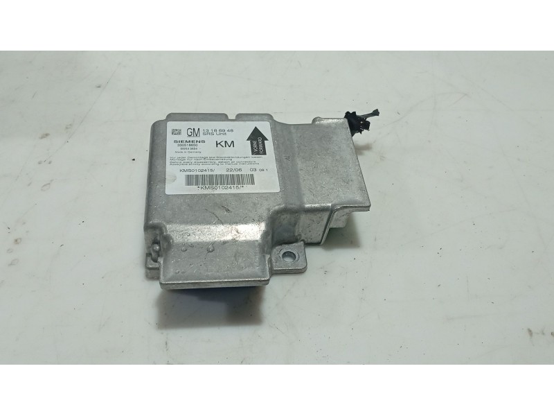 Recambio de centralita airbag para opel vectra c gts (z02) 1.9 cdti (f68) referencia OEM IAM   
