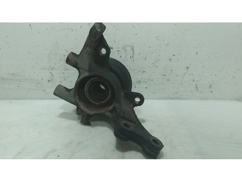 Recambio de mangueta delantera izquierda para hyundai i30 (fd) 1.6 crdi referencia OEM IAM 517152H101  