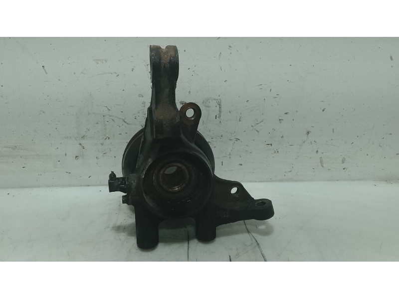 Recambio de mangueta delantera derecha para hyundai i30 (fd) 1.6 crdi referencia OEM IAM 517162H101  