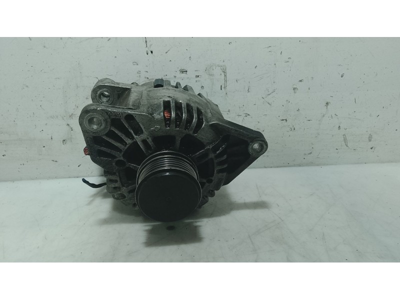 Recambio de alternador para hyundai i30 (fd) 1.6 crdi referencia OEM IAM 373002A110  
