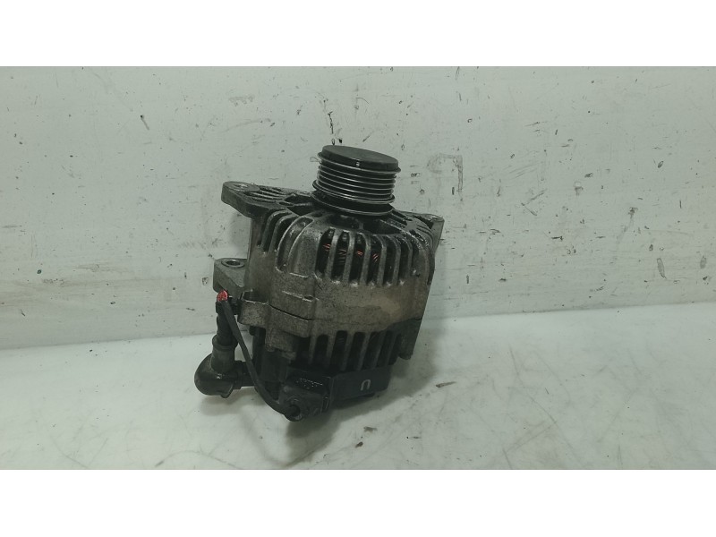 Recambio de alternador para hyundai i30 (fd) 1.6 crdi referencia OEM IAM 373002A110  