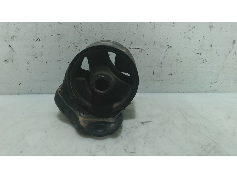 Recambio de soporte motor para hyundai i30 (fd) 1.6 crdi referencia OEM IAM   