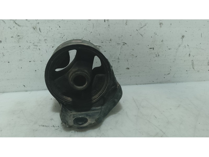Recambio de soporte motor para hyundai i30 (fd) 1.6 crdi referencia OEM IAM   