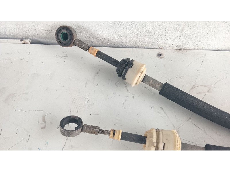 Recambio de varillaje cambio para hyundai i30 (fd) 1.6 crdi referencia OEM IAM 437942H300  