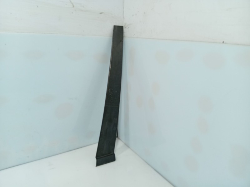 Recambio de moldura para ford fusion (ju_) 1.4 tdci referencia OEM IAM 2N11N20899  